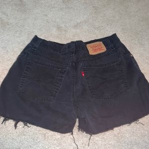 Levi’s mom jean short